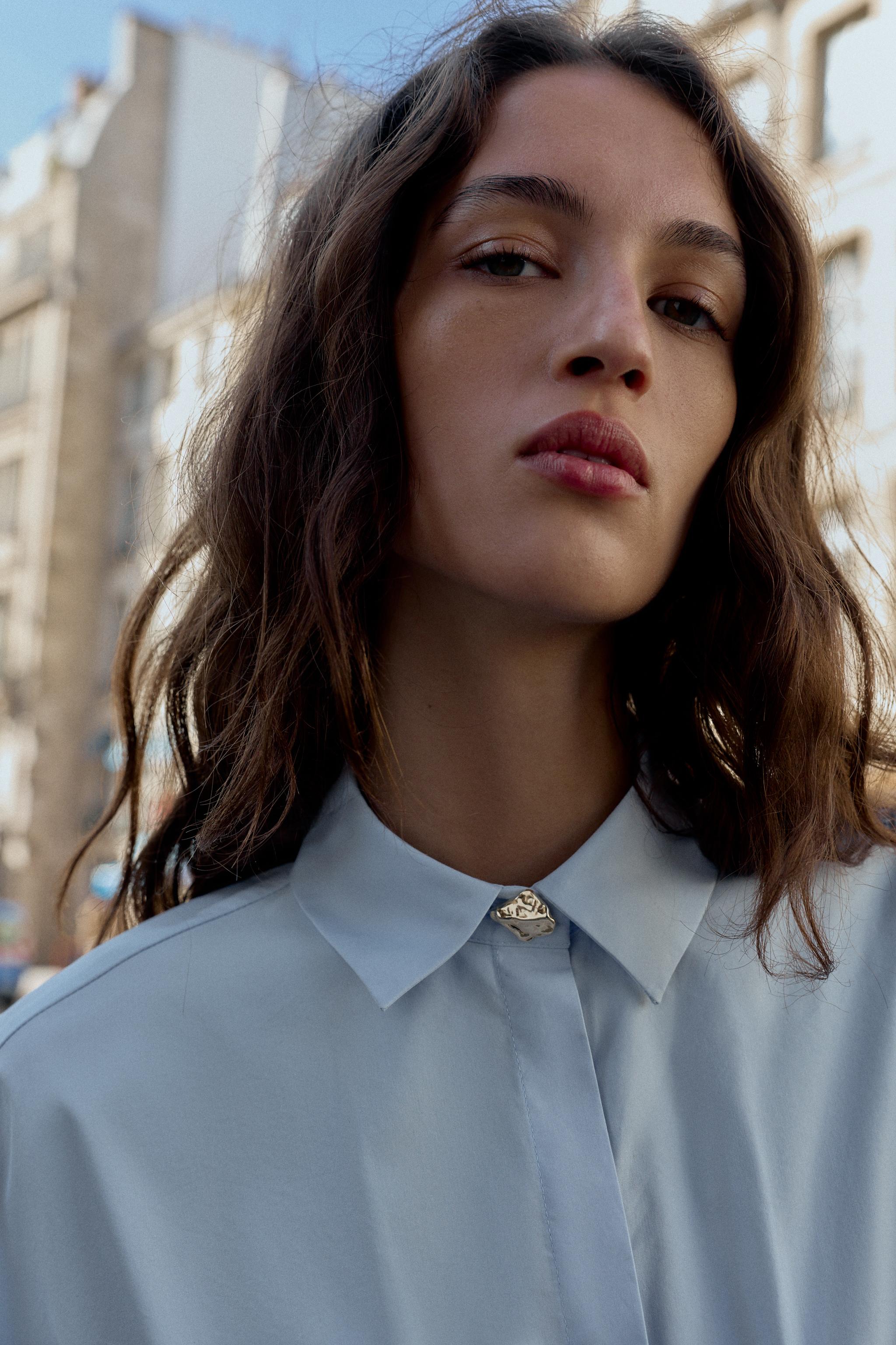 PLEATED POPLIN SHIRT